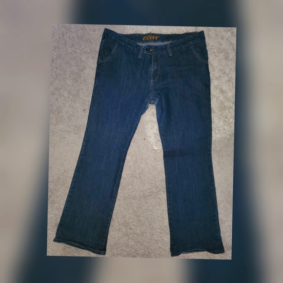 Jeans - Picture 1 of 2